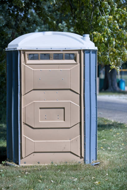 Best Porta potty delivery and setup  in Franklin Center, NJ